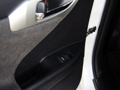 雷克萨斯CT 2013款 200h 1.8L CVT 暗夜骑士版