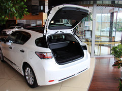雷克萨斯CT 2013款 200h 1.8L CVT 暗夜骑士版