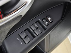 雷克萨斯CT 2013款 200h 1.8L CVT 花语花忆版