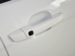 比亚迪L3 2013款 1.5L DCT 尊贵型