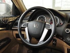 雅阁 2013款 2.0L 自动 LX