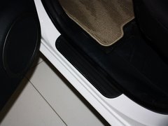 RAV4荣放 2013款 2.0L 经典特装版5座