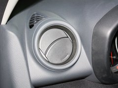 RAV4荣放 2013款 2.0L 经典特装版5座