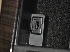 睿骋 2013款 1.8T 自动 尊贵型
