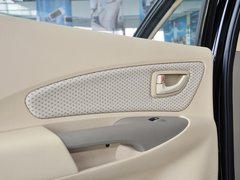 途胜L 2013款 2.0L 手动 两驱时尚型 5座