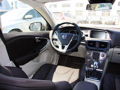 沃尔沃V40 2013款 2.0T 自动 T5智尊版