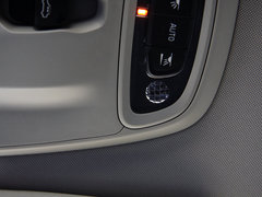 沃尔沃V40 2013款 2.0T 自动 T5智尊版