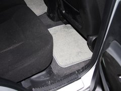 瑞鹰 2013款 2.0L 手动 两驱经典版 5座