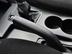 瑞鹰 2013款 2.0L 手动 两驱经典版 5座
