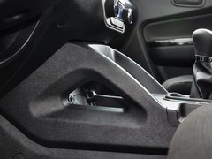 瑞鹰 2013款 2.0L 手动 两驱经典版 5座