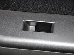 雨燕 2013款 1.5L 自动 运动型