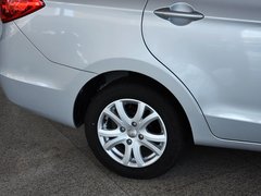 海马M3 2013款 1.5L 手动 精英型