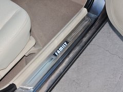 福美来 2013款 1.6L CVT 两厢精英版