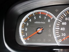 帕拉丁 2013款 2.4L 手动 两驱标准型国V 5座