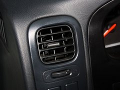 帕拉丁 2013款 2.4L 手动 两驱标准型国V 5座
