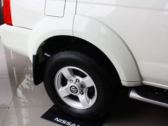 帕拉丁 2013款 2.4L 手动 两驱标准型国V 5座