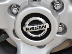 帕拉丁 2013款 2.4L 手动 两驱标准型国V 5座