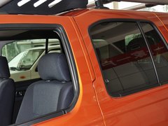 帕拉丁 2013款 2.4L 手动 两驱标准型国V 5座