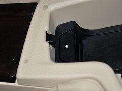 宝马3系 2013款 328Li 2.0T 改款豪华设计套装