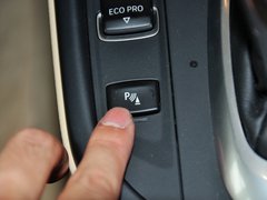 宝马3系 2013款 328Li 2.0T 改款豪华设计套装