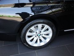 宝马3系 2013款 320Li 2.0T 改款风尚设计套装