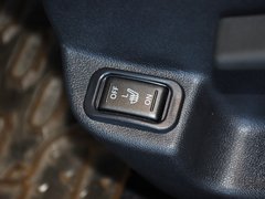 风朗 2013款 2.0L CVT 时尚版