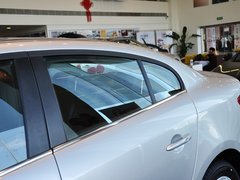 风朗 2013款 2.0L CVT 时尚版