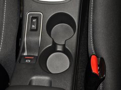风朗 2013款 2.0L CVT 标准版