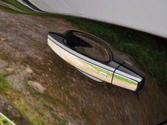 君越 2013款 2.4L SIDI 自动 精英舒适型