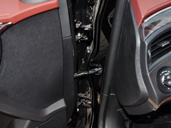 君越 2013款 2.4L SIDI 自动 豪华舒适型