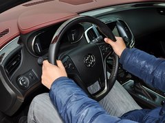 君越 2013款 2.4L SIDI 自动 豪华舒适型