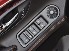 君越 2013款 2.4L SIDI 自动 豪华舒适型