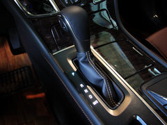君越 2013款 3.0L SIDI 自动 智享旗舰型