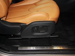 揽胜极光（进口） 2013款 2.0T 自动 3门维多利亚限量版 4座