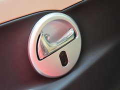 众泰T200 2013款 1.3L 手动 都市型 5座