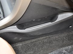 宝骏630 2013款 1.5L 手动 舒适型
