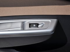 宝骏630 2013款 1.5L 手动 舒适型