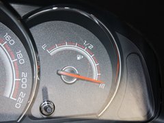 宝骏630 2013款 1.5L 手动 舒适型