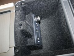 揽胜极光（进口） 2013款 2.0T 自动 耀真版5门