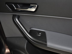 观致3 2014款 1.6L 手动 致享型
