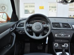 奥迪Q3 2013款 2.0T 35 TFSI 舒适型 5座