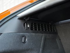 奥迪Q3 2013款 2.0T 35 TFSI 舒适型 5座
