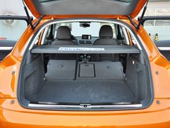 奥迪Q3 2013款 2.0T 35 TFSI 舒适型 5座