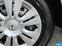 骊威 2013款 1.6L 手动 舒适型