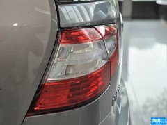 骊威 2013款 1.6L 手动 舒适型