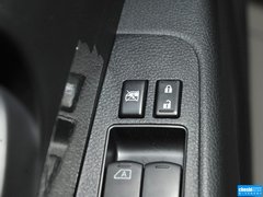 骊威 2013款 1.6L 手动 舒适型