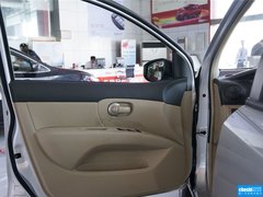 骊威 2013款 1.6L 手动 舒适型