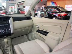 启辰D50 2013款 1.6L 手动 时尚版