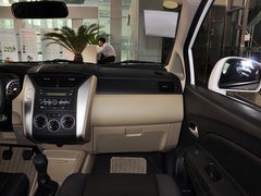 啟辰R50 2013款 1.6L 手動(dòng) 時(shí)尚版