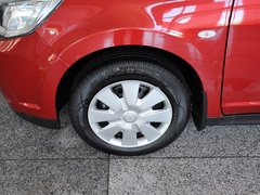 启辰R50 2013款 1.6L 手动 时尚版